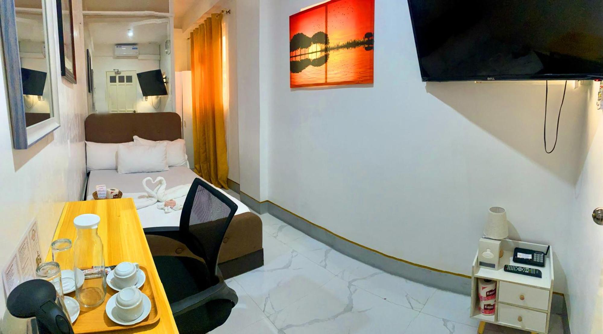 Legends Hotel & Restaurant - Lemery And Taal Kültér fotó